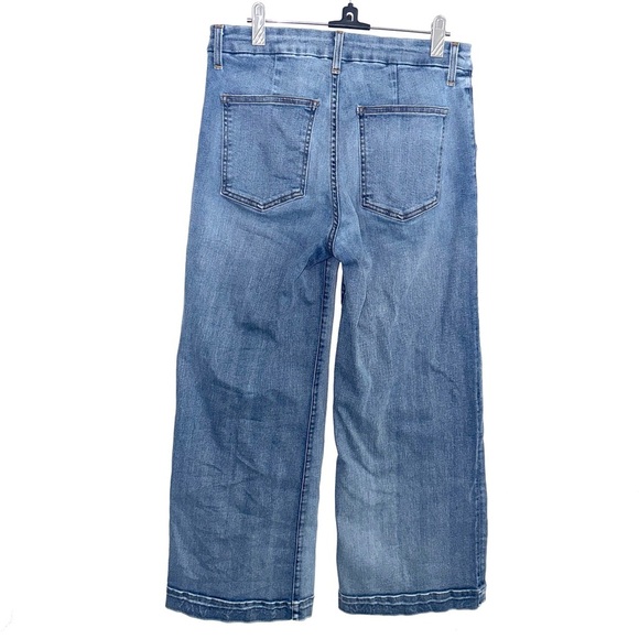 Kut from the Kloth Wide Leg Jeans 26.5” Inseam Front Seam Detail - Picture 2 of 3